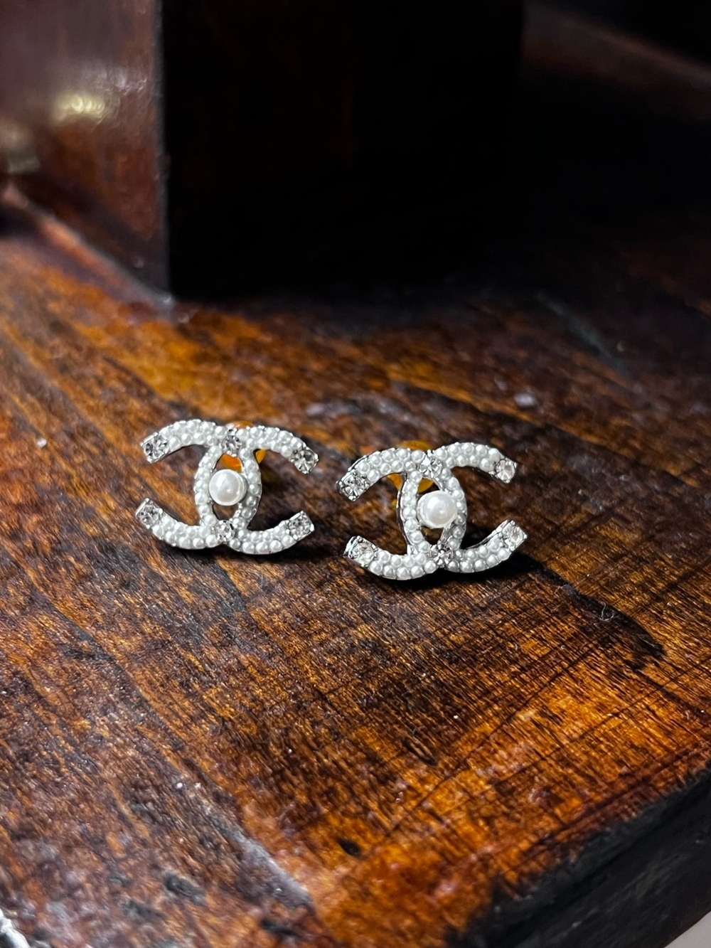 Inspired Crystal iconic logo Pearl Stud Earrings in White - Picture 4 of 5